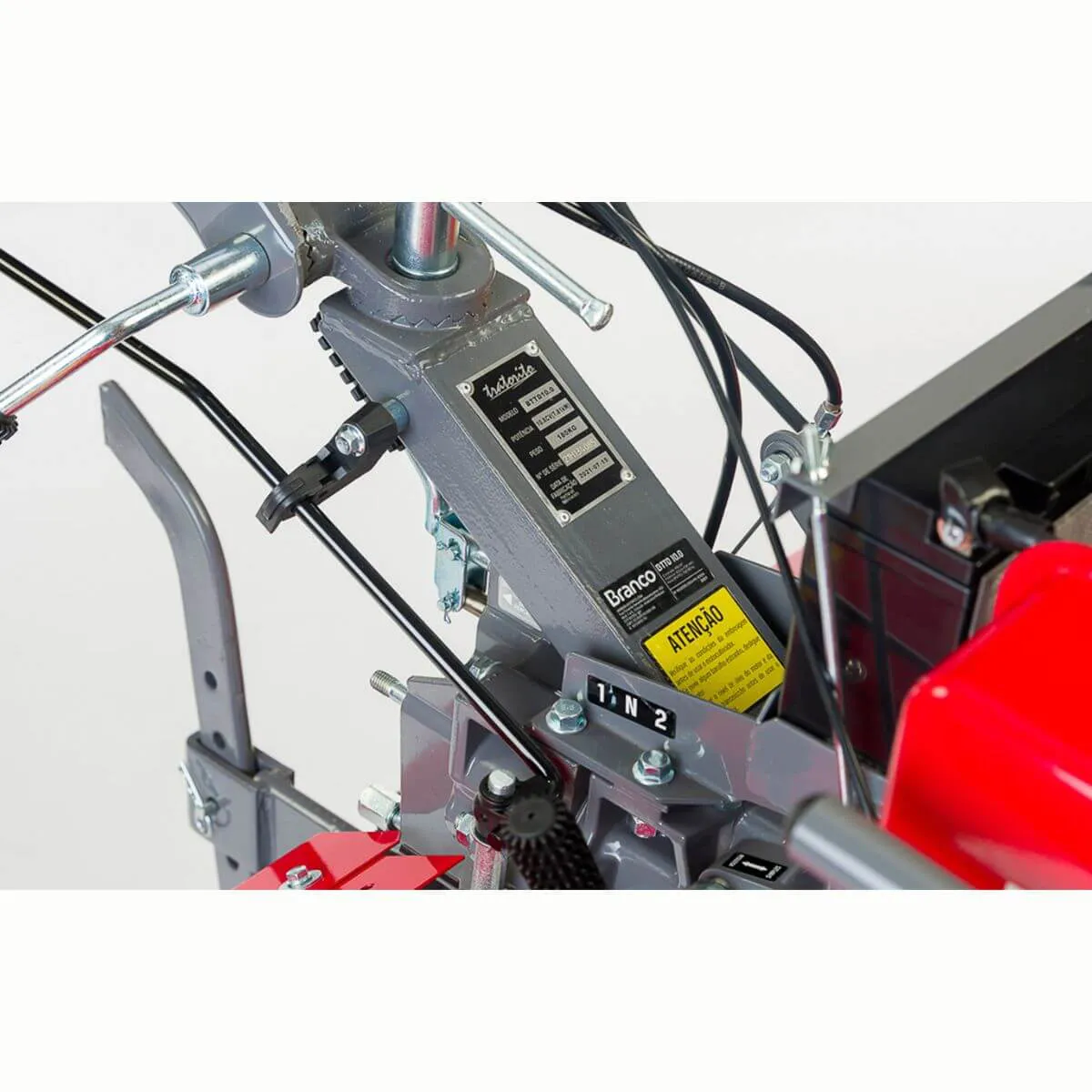 Motocultivador / Tratorito Branco BTTD 10E 10,6 CV Diesel 1500 mm - Imagem 4